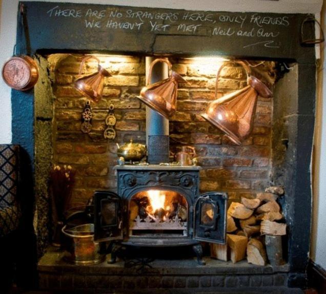 Kings Arms Hotel Holme  Eksteriør billede