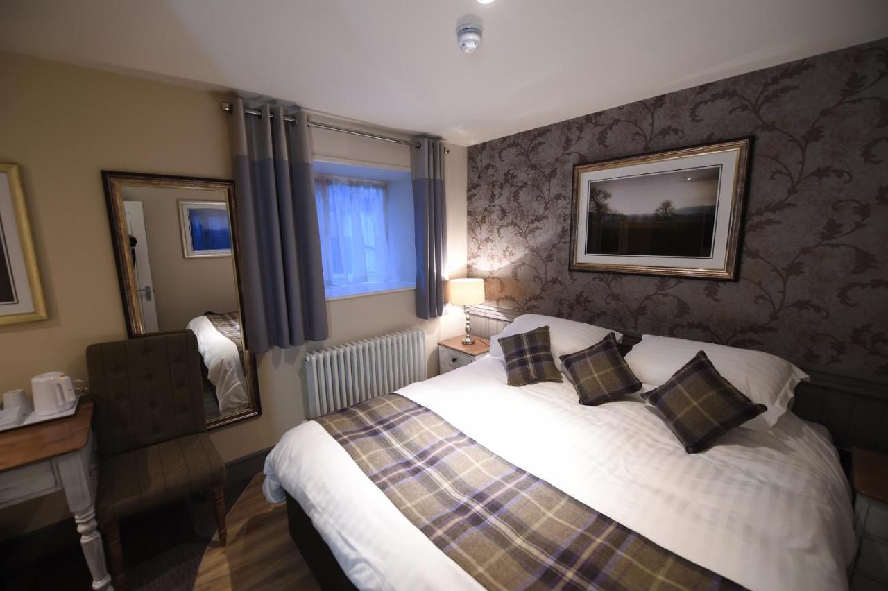 Kings Arms Hotel Holme  Eksteriør billede