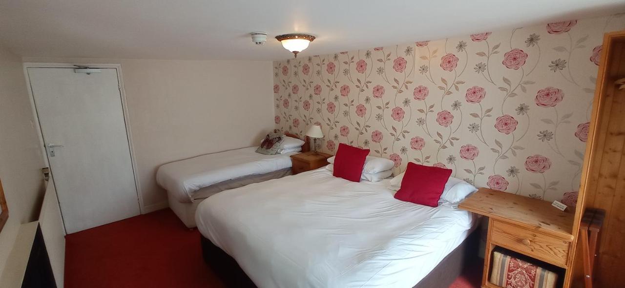 Kings Arms Hotel Holme  Eksteriør billede