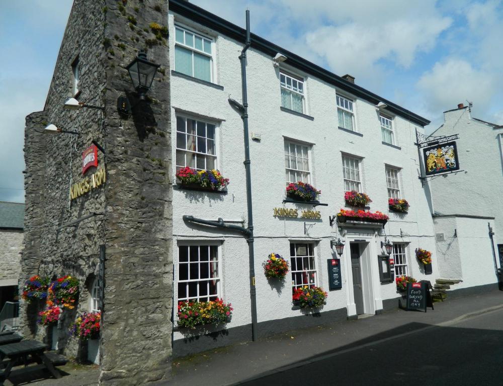 Kings Arms Hotel Holme  Eksteriør billede